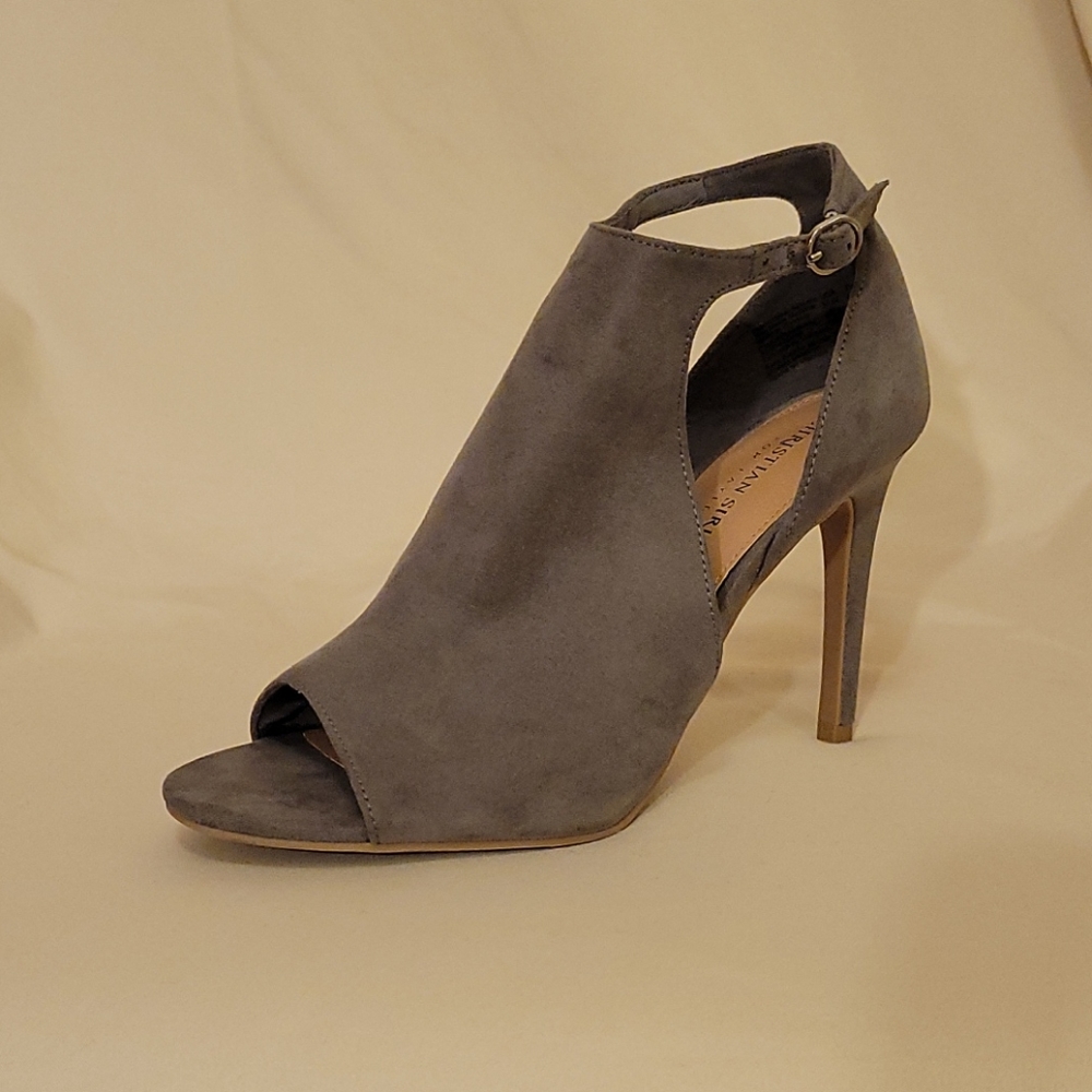 Christian Siriano Gray Suede Peep Toe Heels 7 1/2W